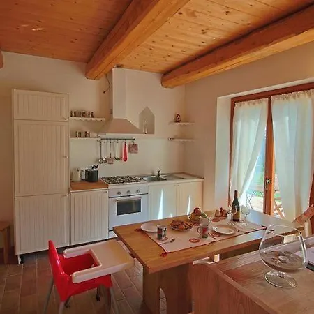 Il Montale Montelabbate Apartment *