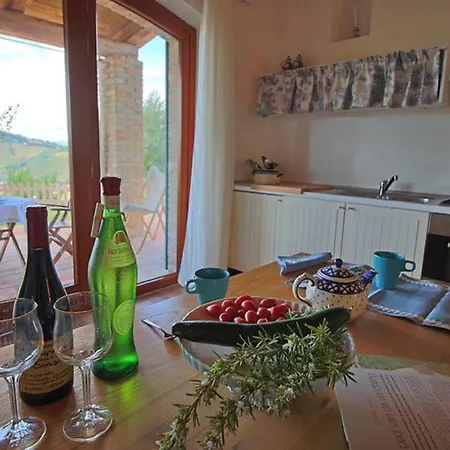 Il Montale Montelabbate Apartment