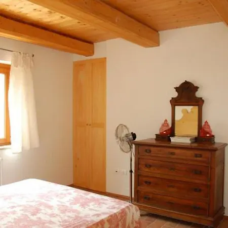 Il Montale Montelabbate Apartment *