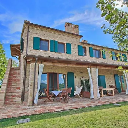 Il Montale Montelabbate Apartment Ripe