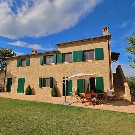 Il Montale Montelabbate Apartment